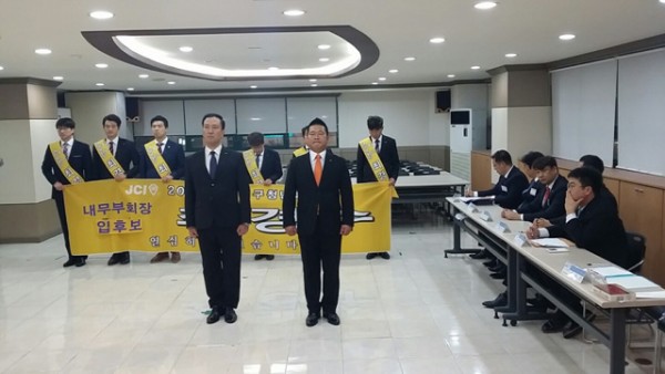BandPhoto_2015_09_01_15_05_14.jpg